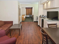 Quality Inn & Suites Mobile