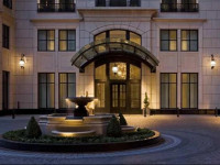 Waldorf Astoria Chicago