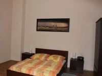Apartamenty i Pokoje 2*