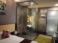 Orion Design Hotel 3*