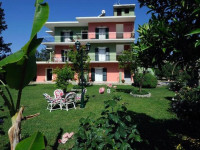 Efi and Sofia Apartments