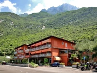 Hotel Baitone 2*