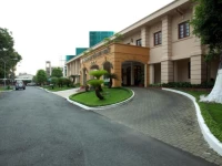 Tan Son Nhat Hotel 5*