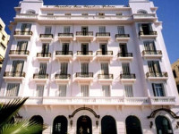 Paradise Inn Windsor Palace Hotel