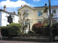 Kingston House 5*