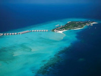 Four Seasons Resort Maldives at Landaa Giraavaru