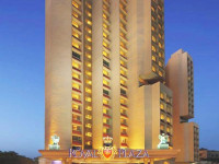 The Royal Plaza