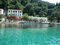 Akrogiali Rooms