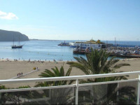 Bahia Colon