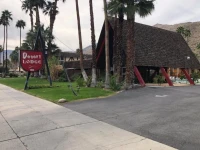 Desert Lodge 2*
