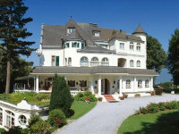 Schlosshotel