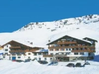 Alpenbad Hintertux 4*