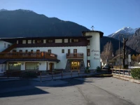 Casteluce Hotel Funivie 3*