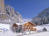 Hotel Val 3*