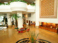 Montien Riverside Hotel