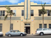 Bondi Beachouse YHA 4*