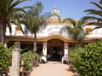 Hostal Cabo Roche 2*