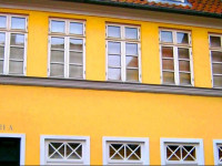 City Hotel Apartments