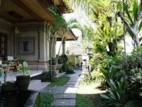 Gustis Garden 2 