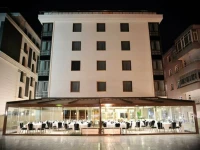 Niza Park Hotel 4*