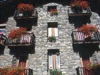 Dolonne 3*