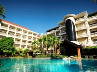 The Privilege Floor 5*