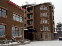 Tau-Tash Hotel Complex