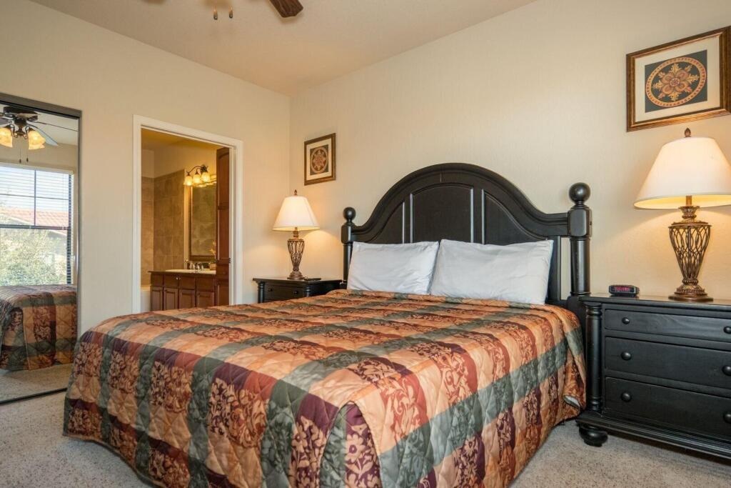 Lago Hotel 3*