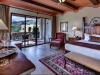 Hacienda Del Sol Guest Ranch Resort