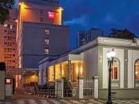 Ibis Curitiba Batel 3*