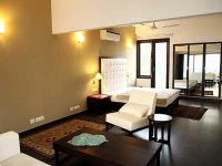 Trinity Art Hotel 3*