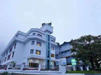Issacs Residency 3*