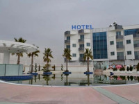 Royal Bistro