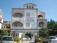 Pansion Manuela 3*