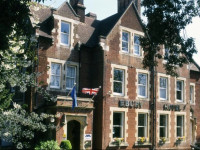 Ebury Hotel