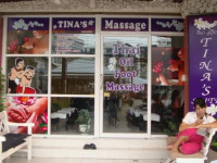 Tinas Suite Hotel