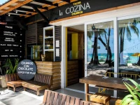 Zuzuni Boutique Hotel 4*