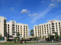 Homewood Suites by Hilton Toronto Airport Corporate Centre