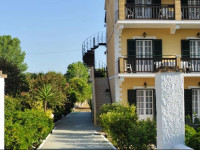 Potamos Apartments