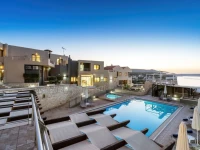 Sunrise Suites 3*