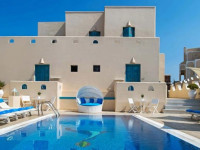Evgenia Villas & Suites