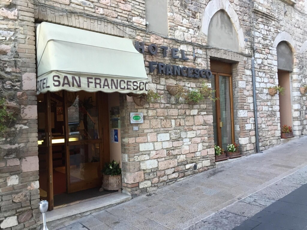 San Francesco 3*