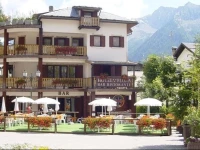Albergo Flora 3*