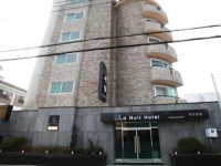 Goodstay Lanuit Hotel