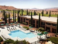 Courtyard Page at Lake Powell 3*