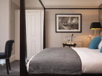 Kemp Townhouse 5*