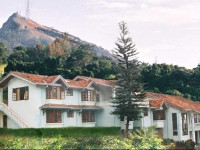 Alcam Holiday Home