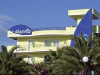 Hotel La Maestra 3*