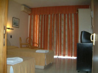 Relax Inn