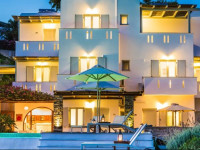 Roses Beach Hotel